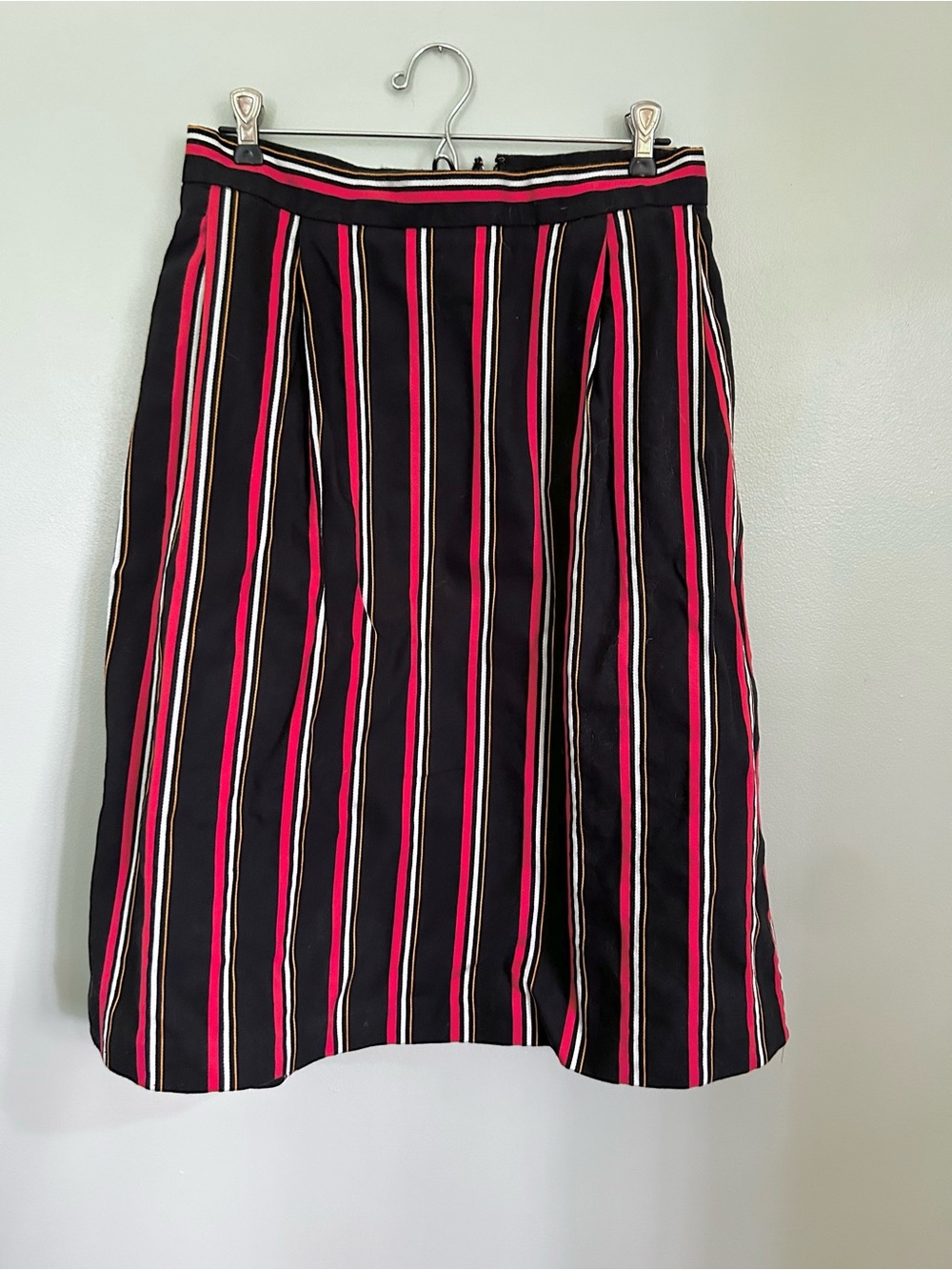 Land’s End Black, Red and White Striped A-Line Cotton/Linen Blend Skirt
